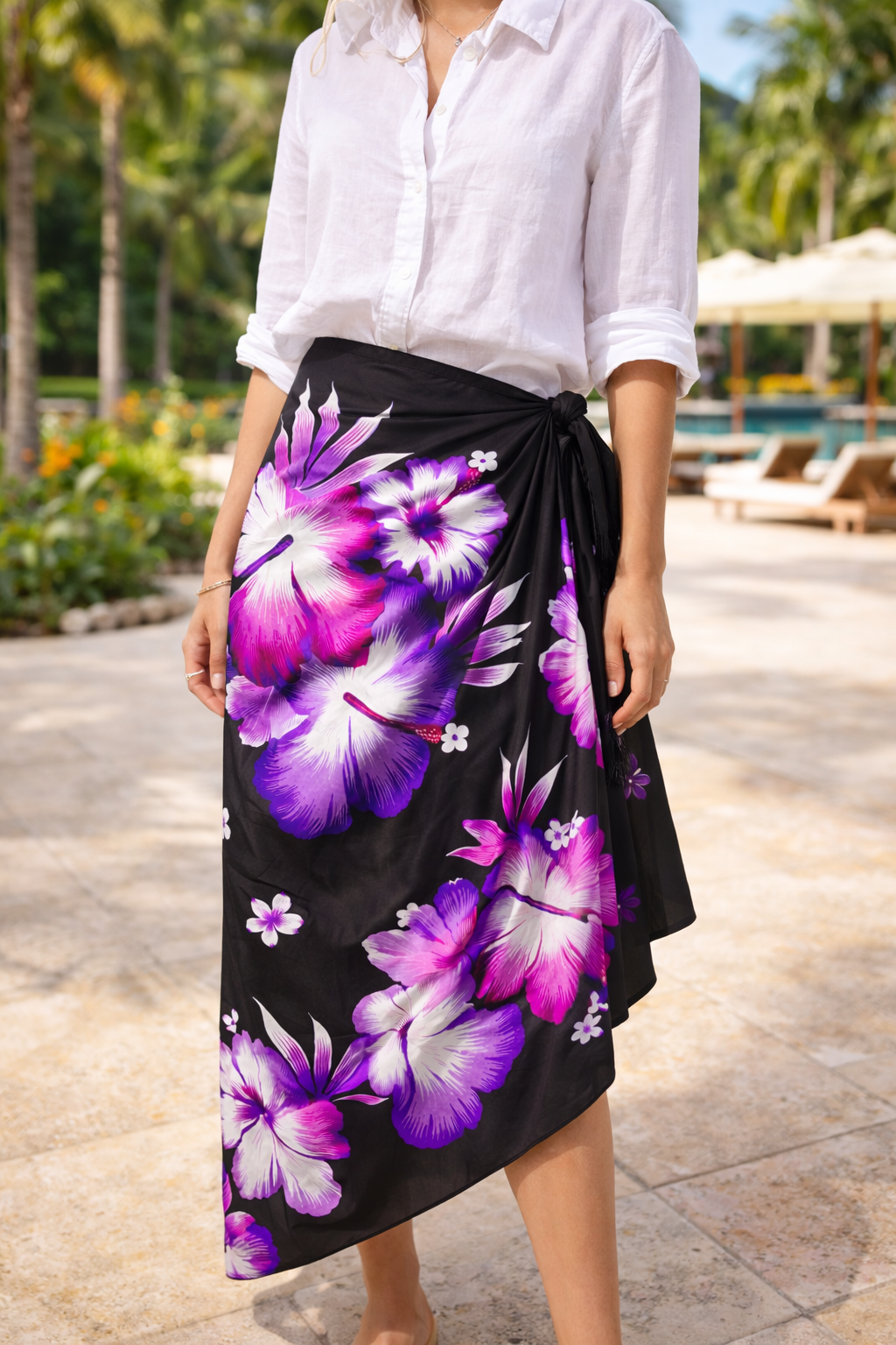 Black & Purple Floral Beach Sarong – Elegant Resort Cover-Up for Holidays & Poolside