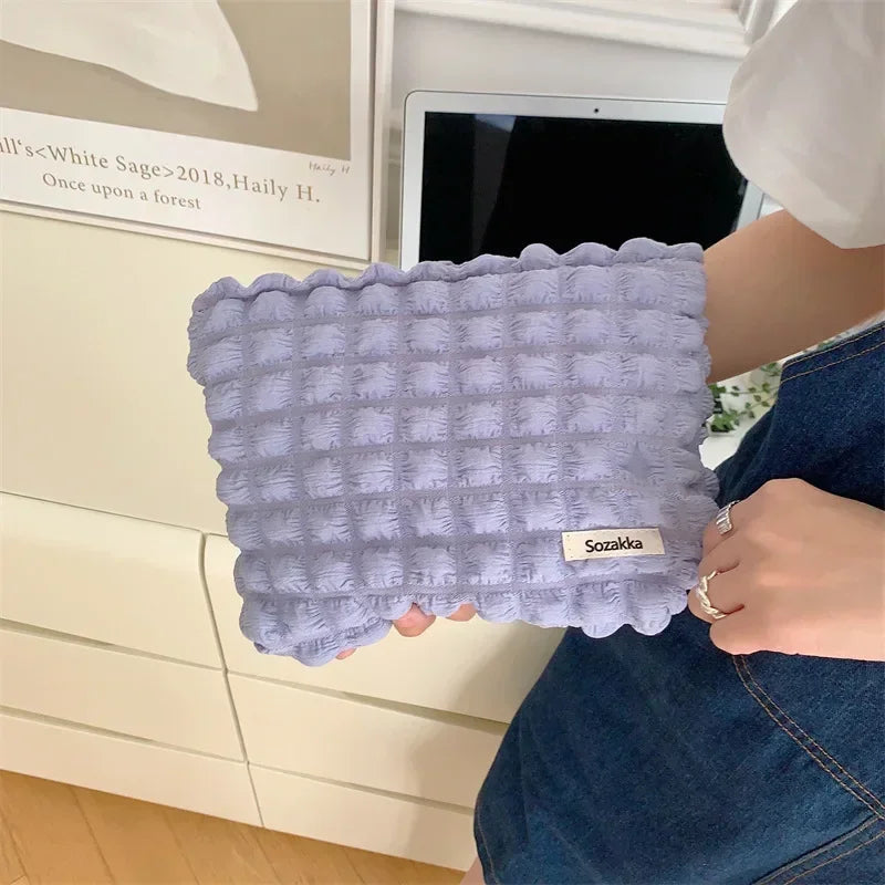 Organise in Style with Our New Flower Pattern Women's Makeup Bag - The Little Market Shop