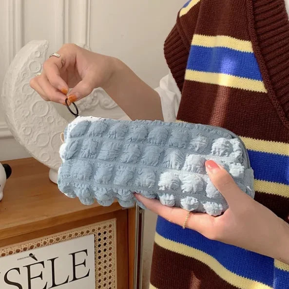 Organise in Style with Our New Flower Pattern Women's Makeup Bag - The Little Market Shop