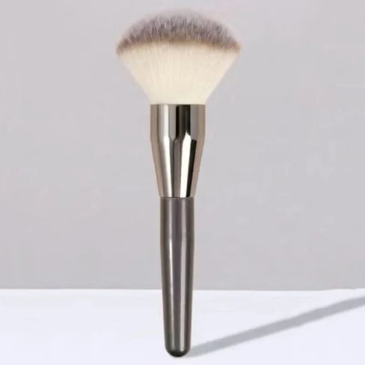 Ultra Large Makeup Powder Brush Soft Multifunctional Tool - The Little Market Shop
